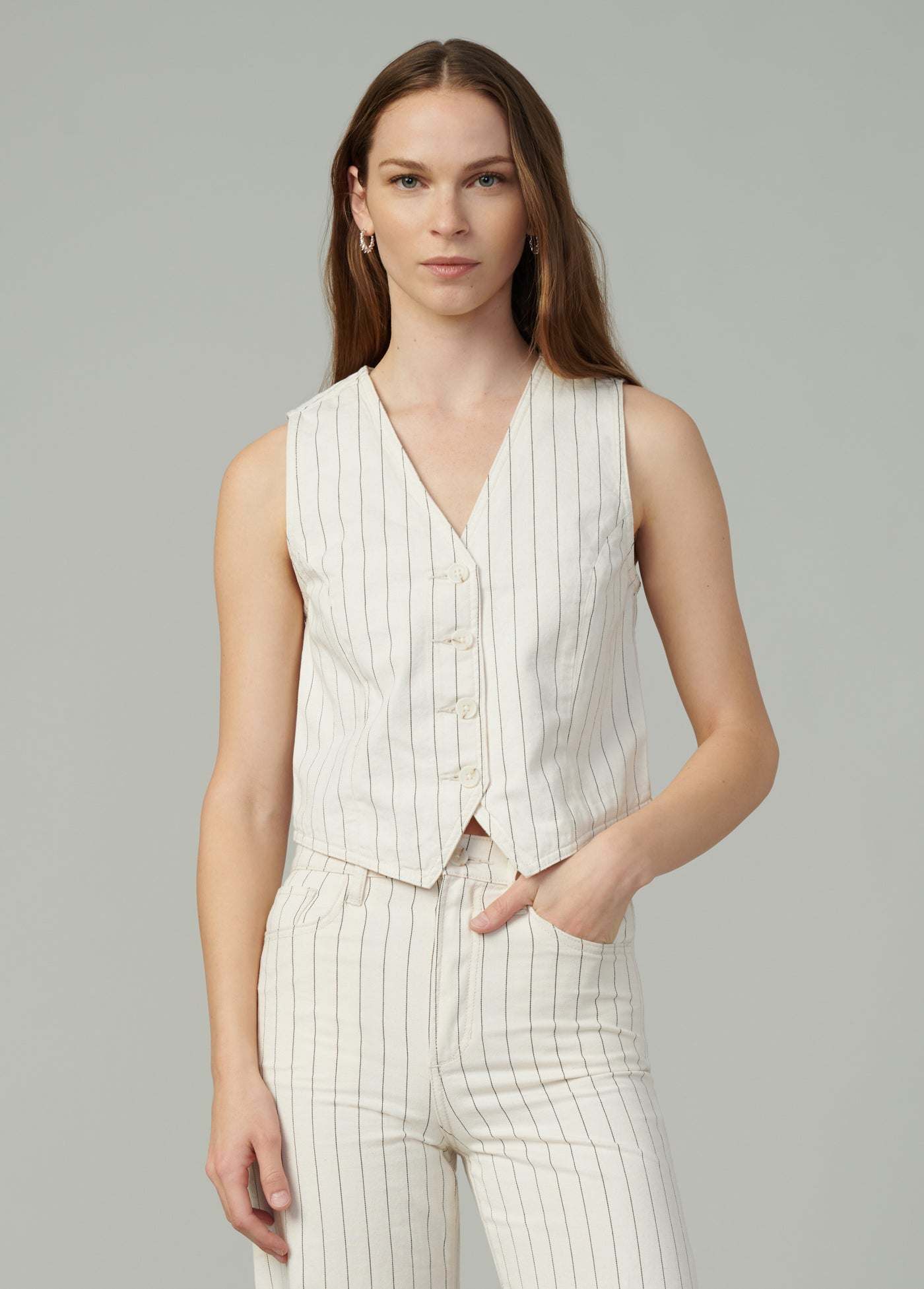 THE RELAXED TAILORED WAISTCOAT - XL - Image 33