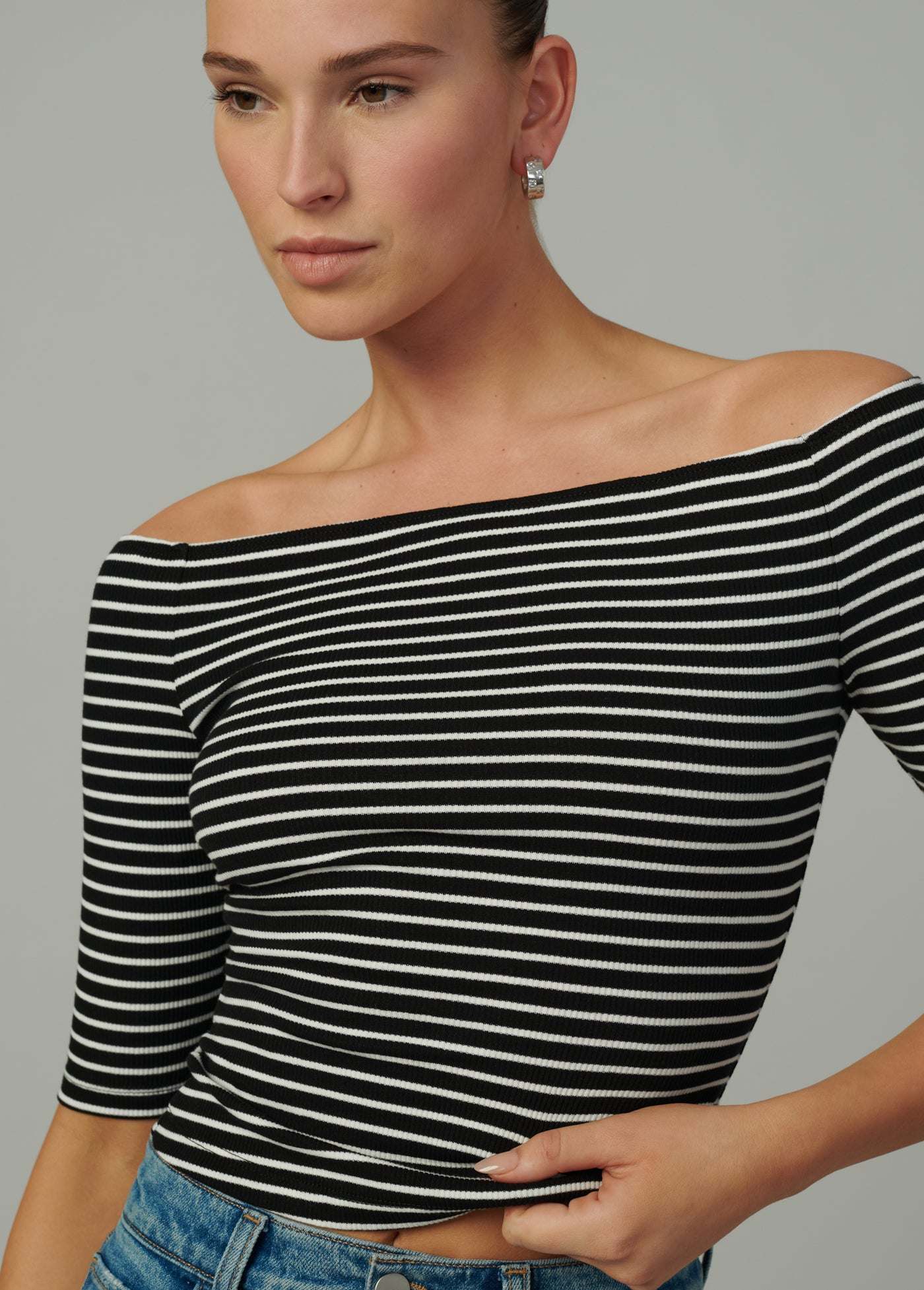THE LAUR OFF THE SHOULDER TOP - XL - Image 33