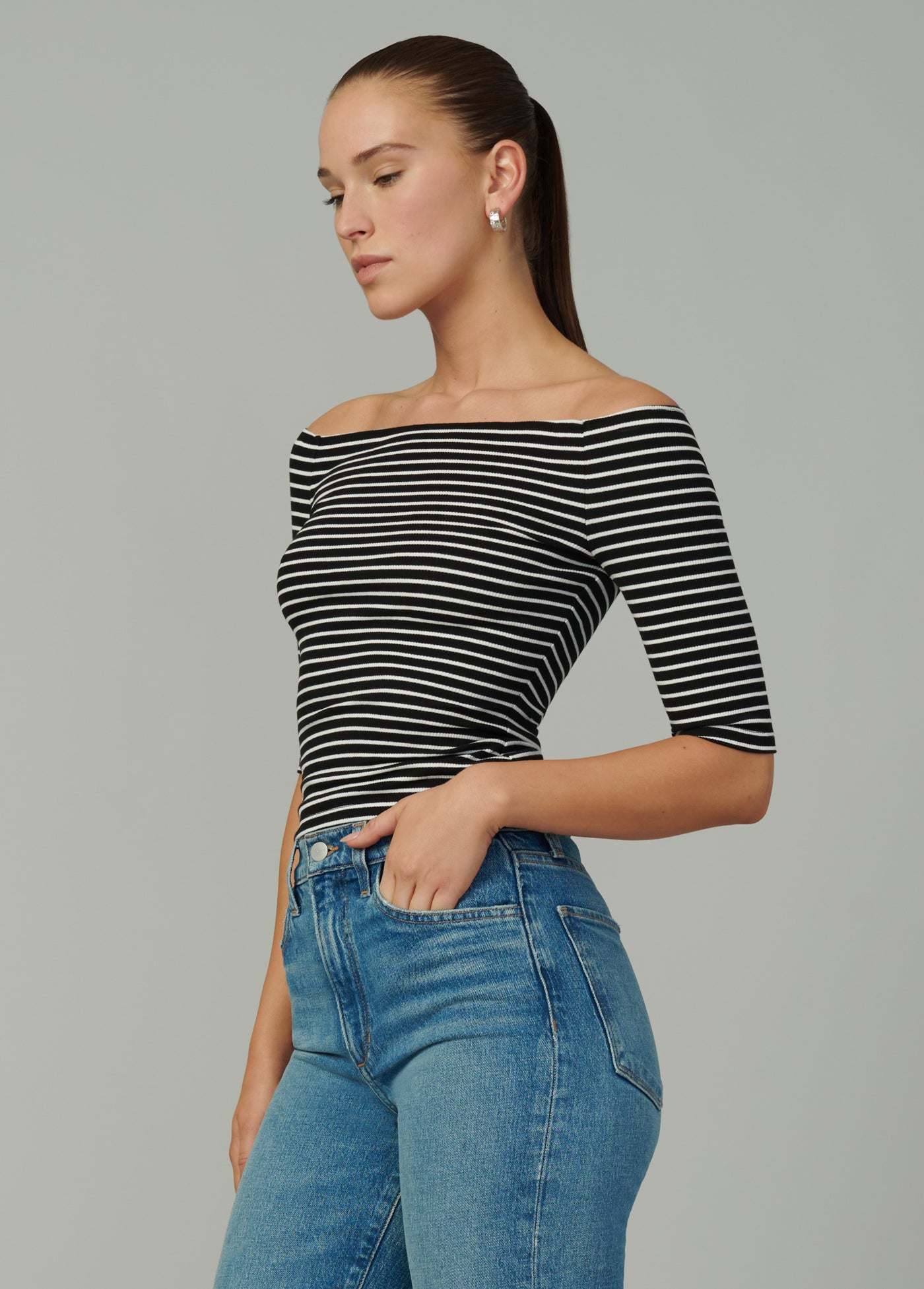 THE LAUR OFF THE SHOULDER TOP - XL - Image 31