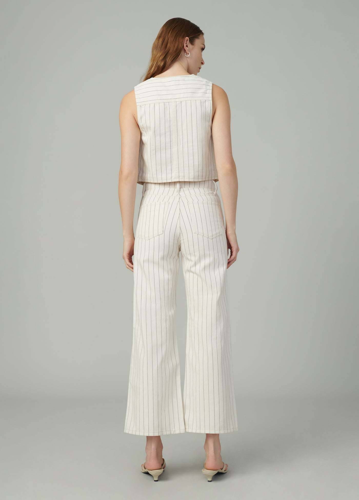 THE RELAXED TAILORED WAISTCOAT - XL - Image 38